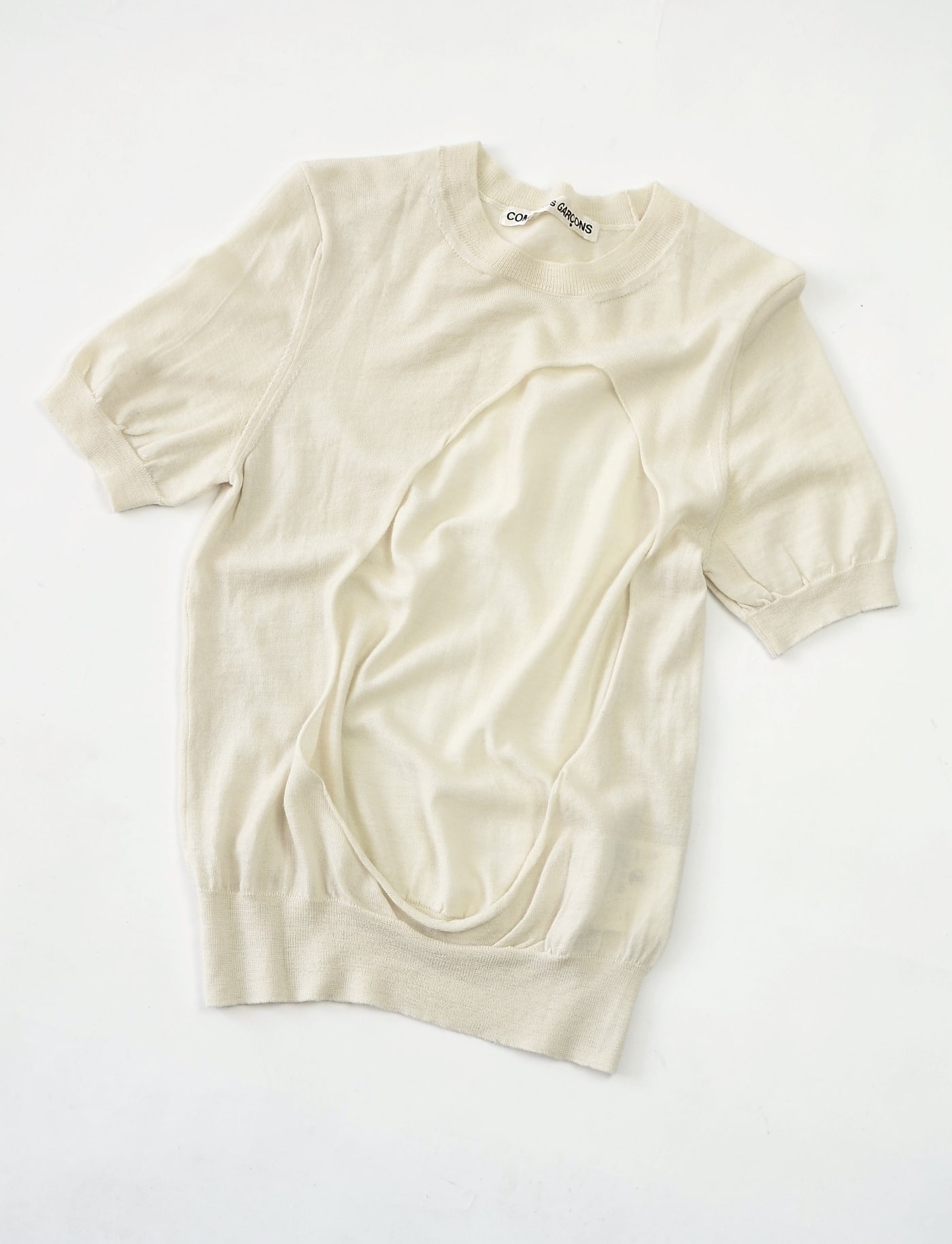 White t-shirt - Imagen 3